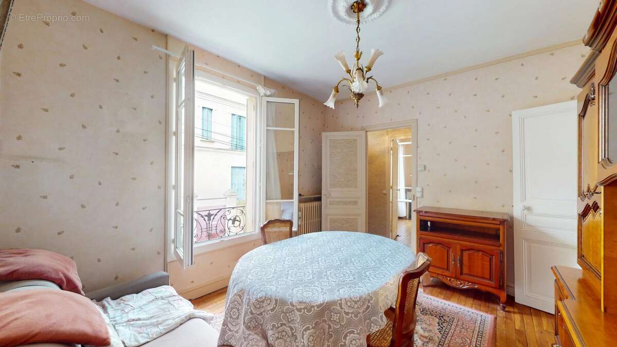 Maison à BOIS-COLOMBES