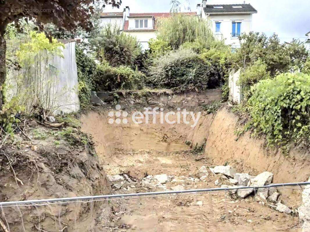 Terrain 208 m² à Clamart  - photo 8