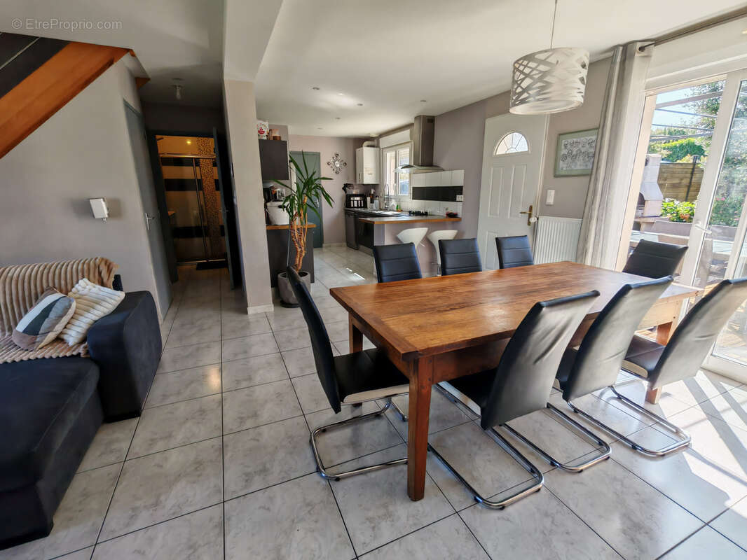 Maison à SAINT-PAIR-SUR-MER