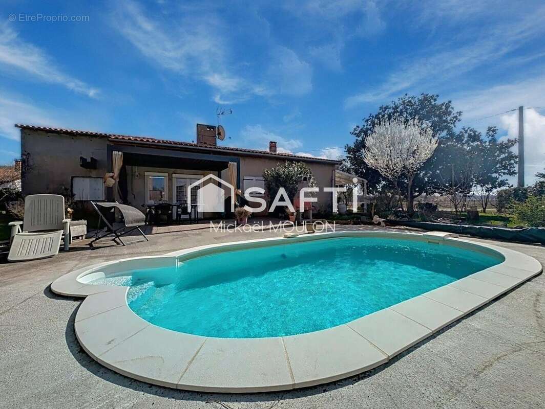 Photo 2 - Maison à VILLEMATIER