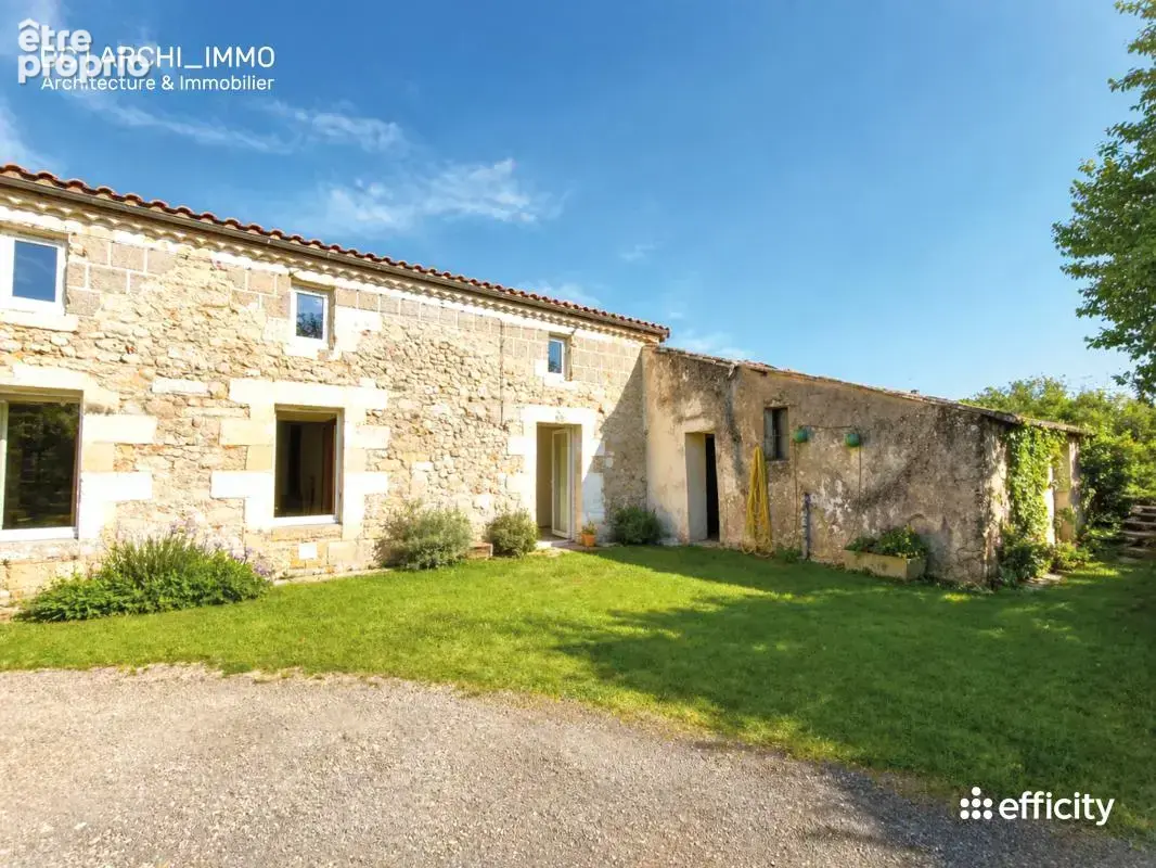 Maison à JAU-DIGNAC-ET-LOIRAC