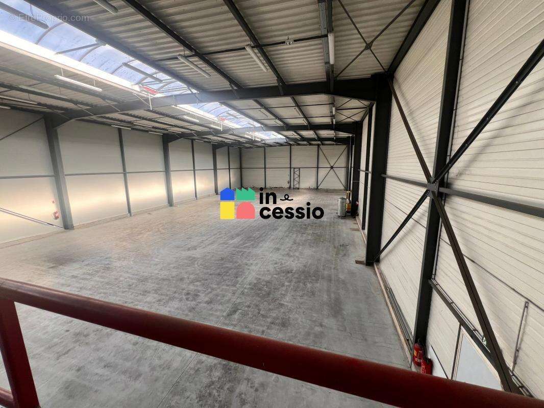 ? bâtiment d'activité indépendant – emplacement strat? - photo 22
