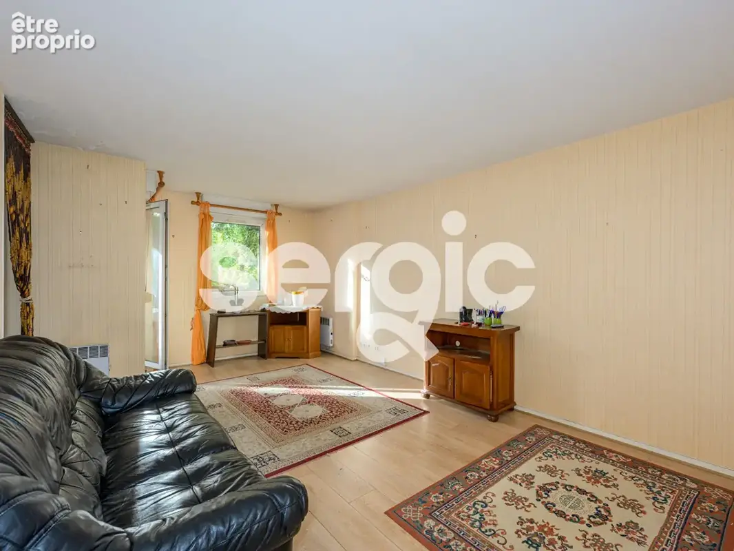 Appartement Corbeil Essonnes 2 pièce(s) 42 m2 - photo 3