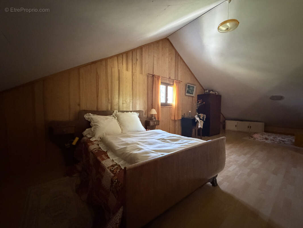 Exclusivité 152 : Maison T5, Chambon-le-Château. - photo 13