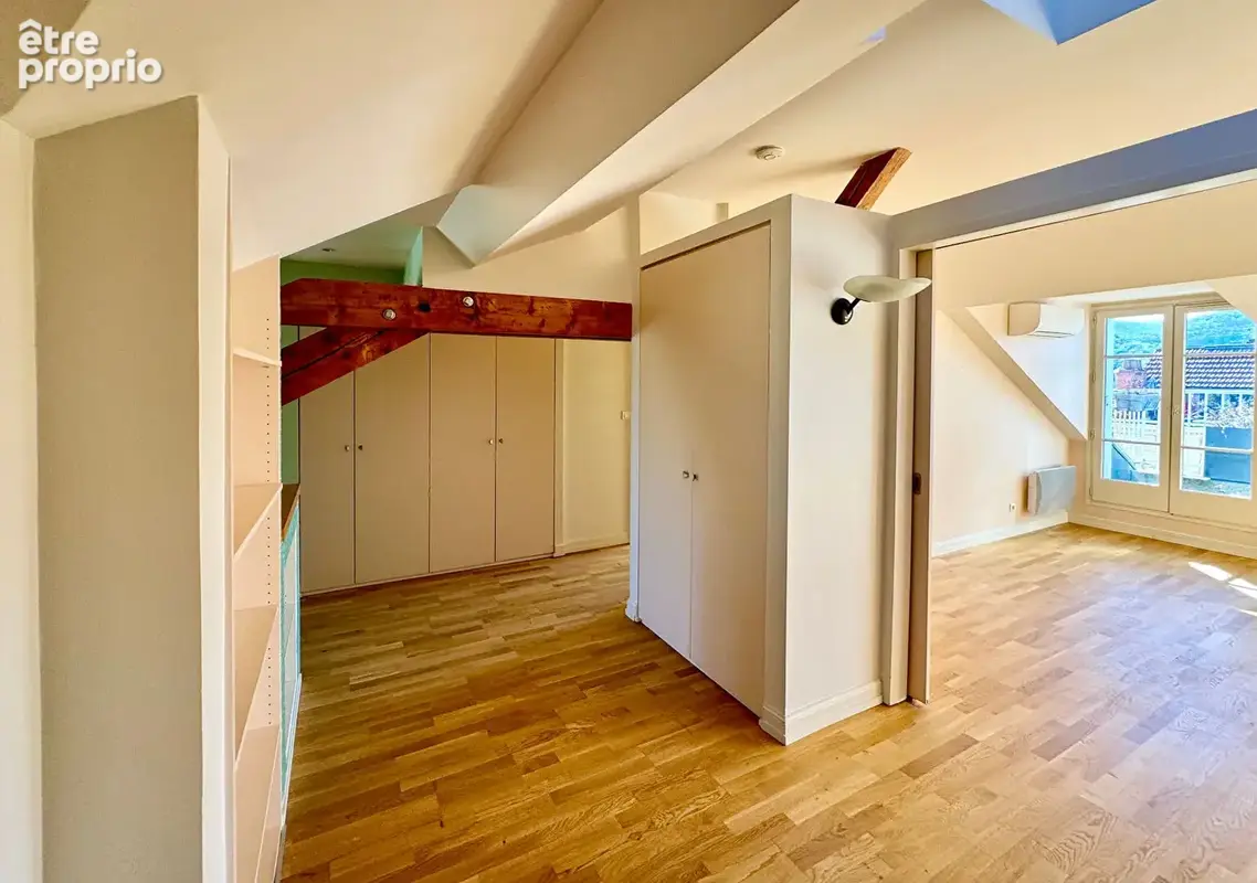 CLERMONT-FERRAND / Duplex coup de coeur à vendre de 112 m2 en centre-ville ! - photo 9
