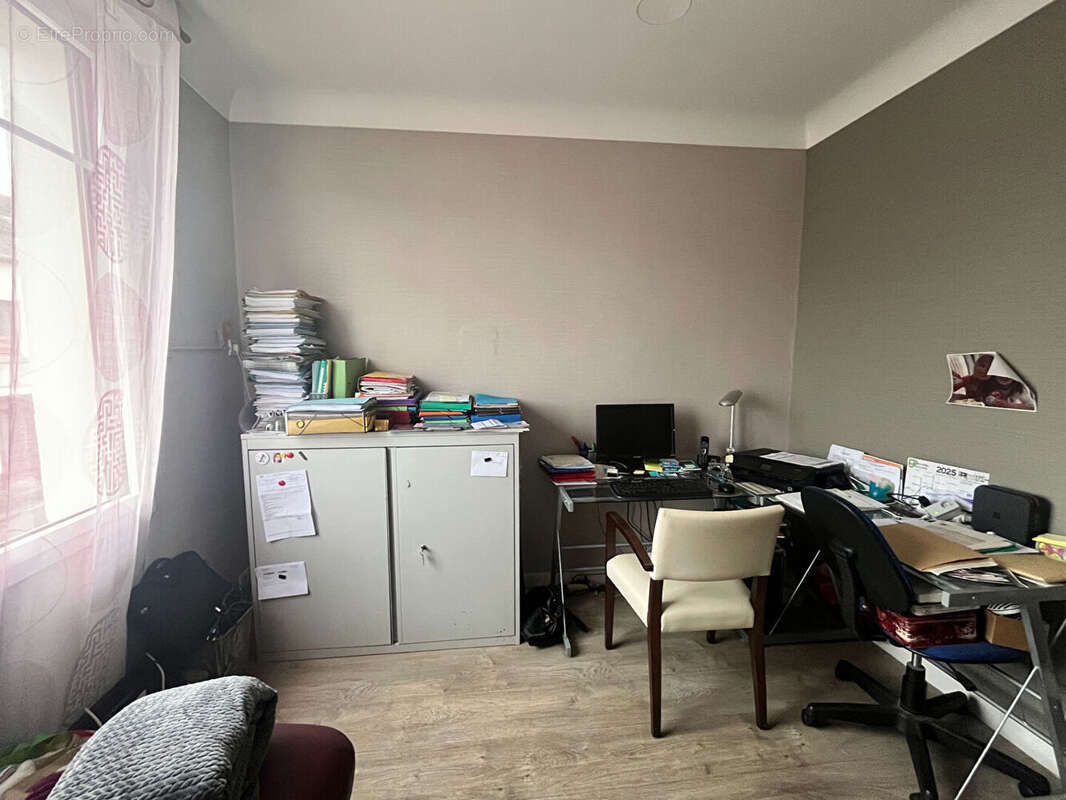 Maison à MONTFORT-SUR-MEU