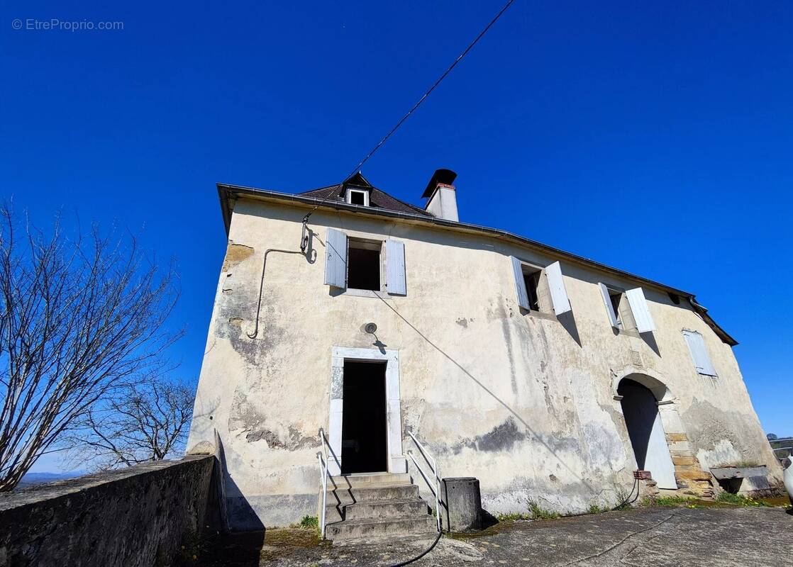 Maison à LUCQ-DE-BEARN