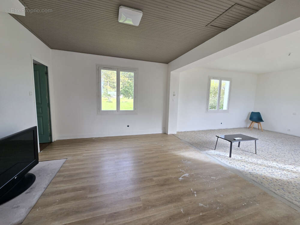 Maison à NOTRE-DAME-DE-RIEZ