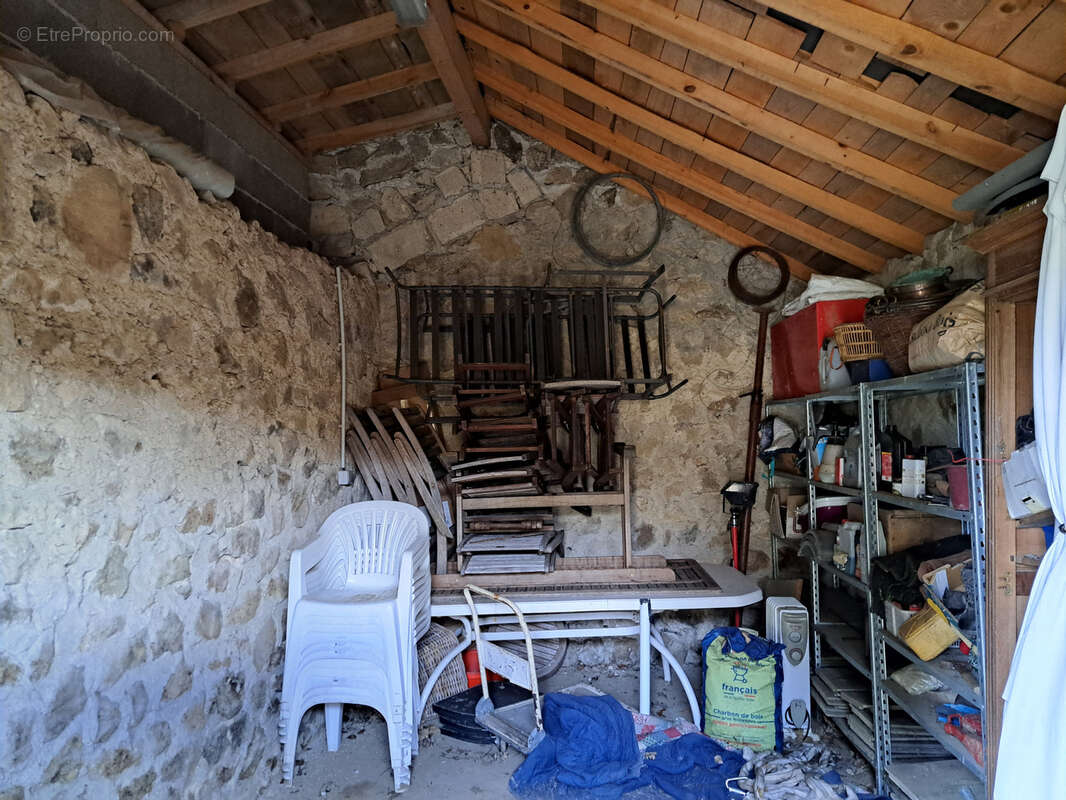 Maison à LE CHAMBON-SUR-LIGNON