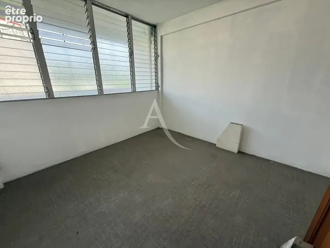 Opportunité à saisir aux Abymes ? Fort potentiel ! - photo 4
