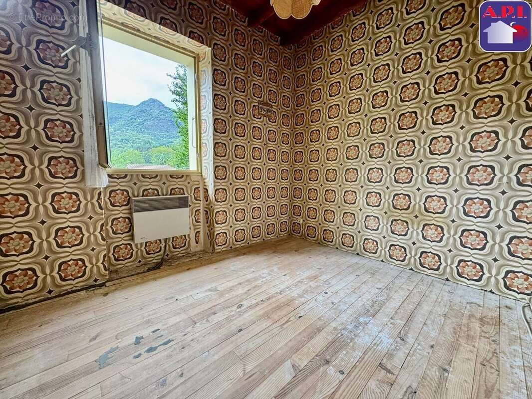 Maison à TARASCON-SUR-ARIEGE