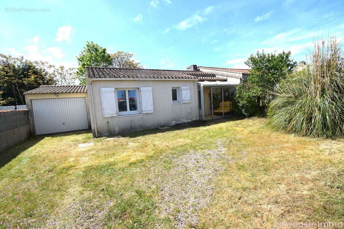 Maison à L'AIGUILLON-SUR-VIE