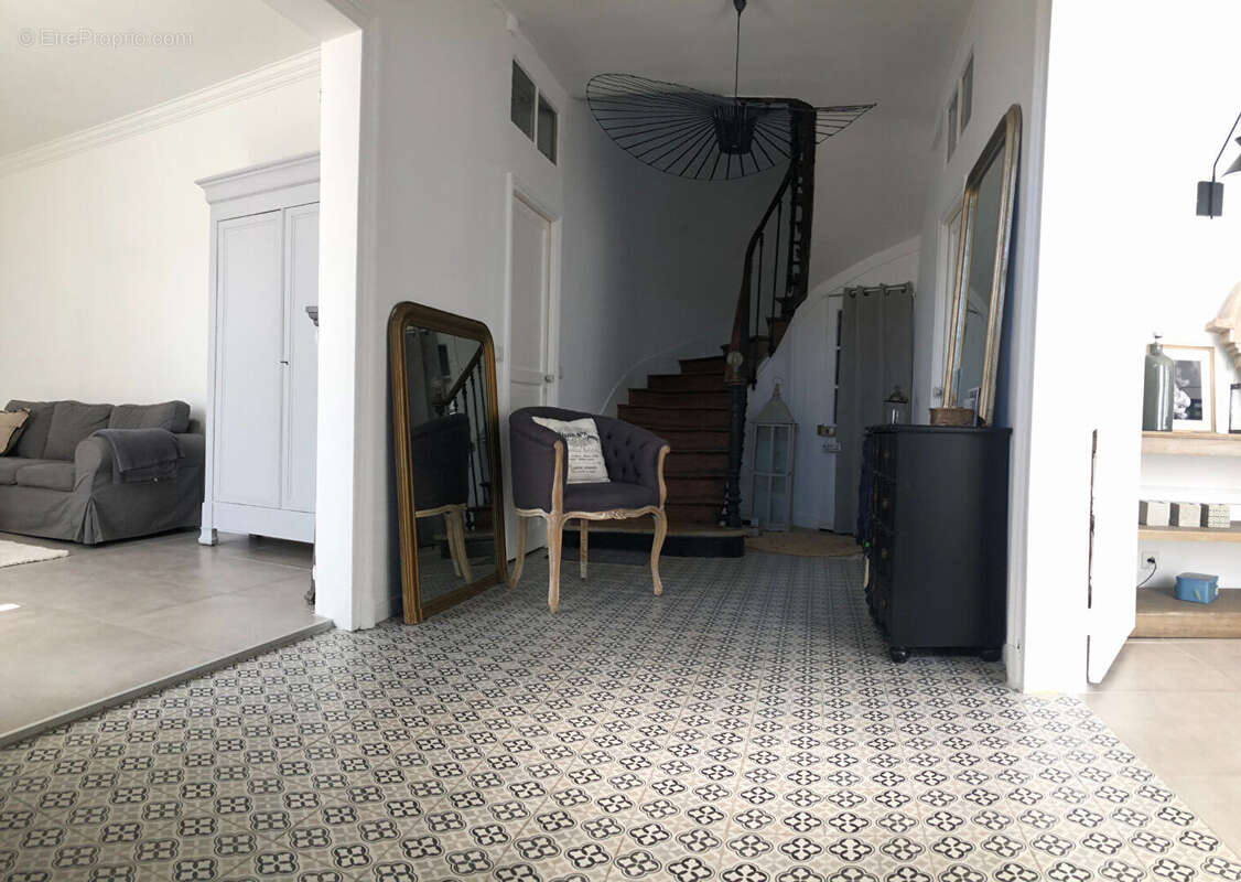 Maison à LA ROCHE-GUYON