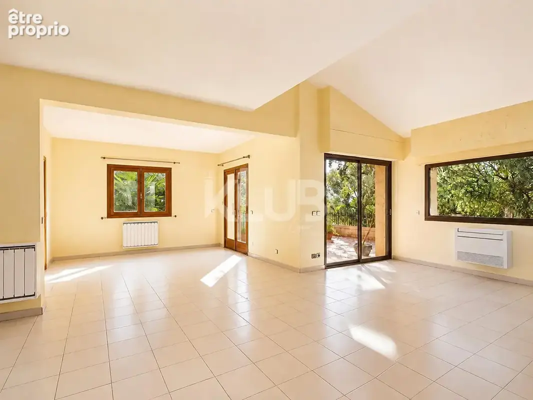 Propriété d'exception - hauteurs de toga - vue mer - 3 000 m² - photo 3