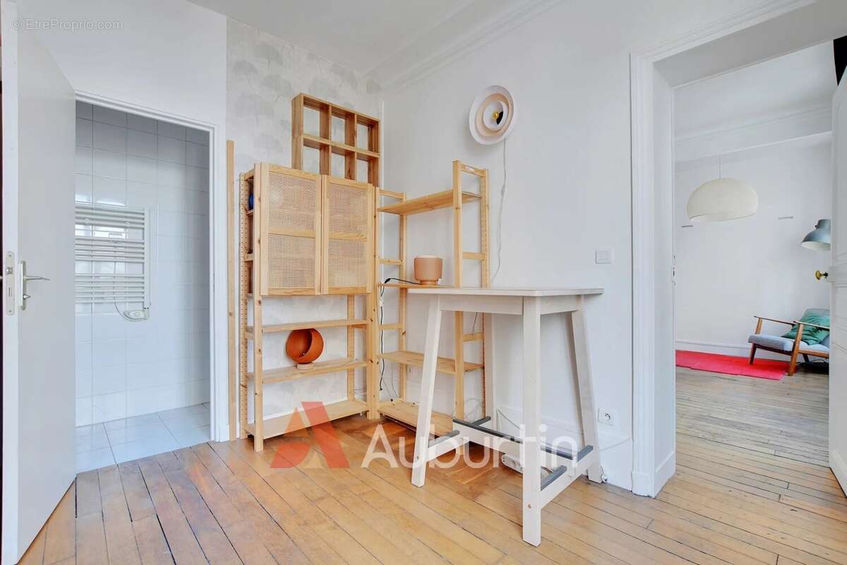 Appartement à PARIS-18E