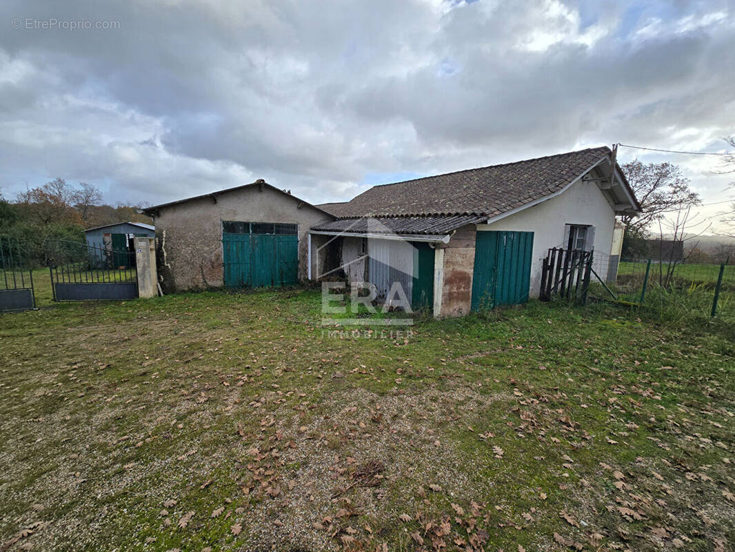 Maison à SAINT-SEURIN-SUR-L&#039;ISLE