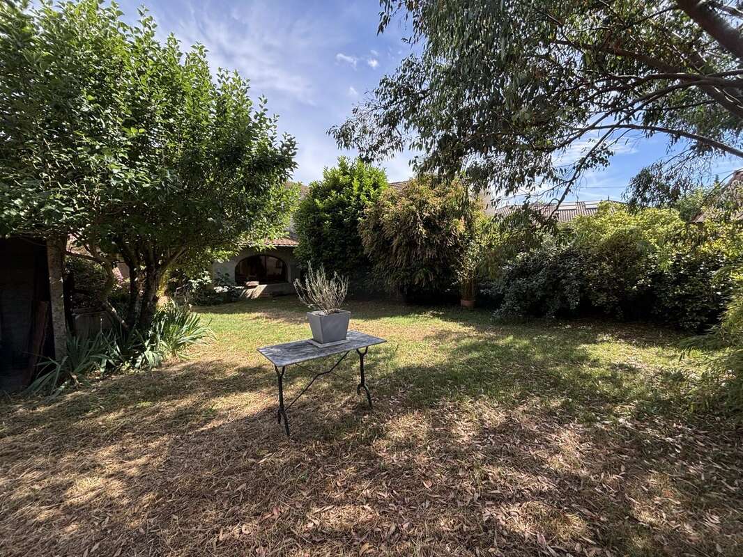 Maison 132 m² à Chateauneuf-De-Galaure  - photo 3