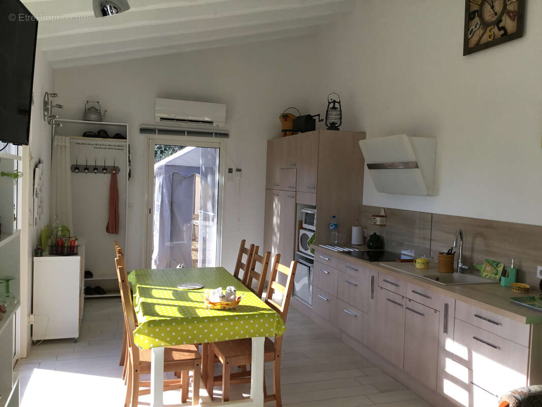 Autre à CAZILHAC