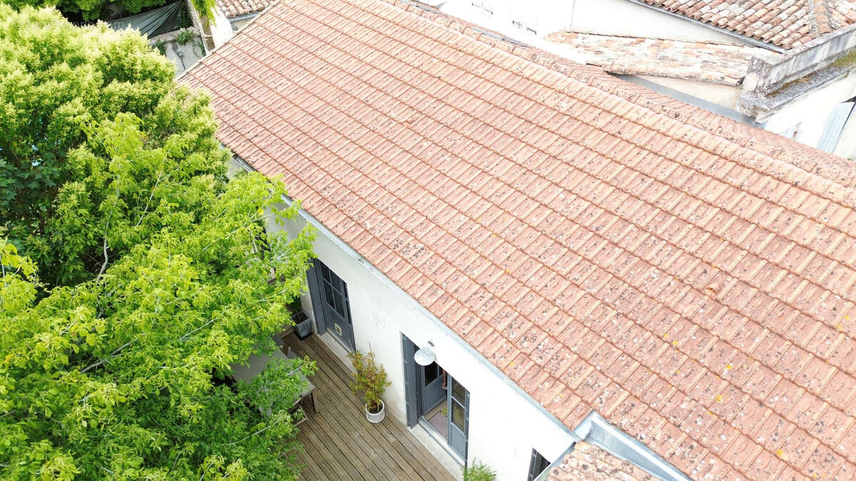 Maison à BARBEZIEUX-SAINT-HILAIRE