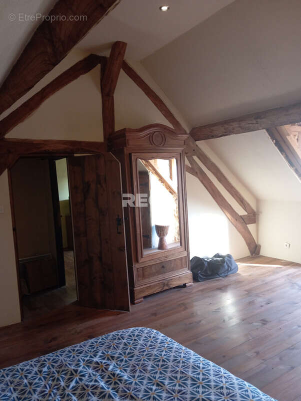 Maison à POULIGNY-NOTRE-DAME