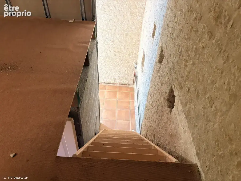 Belle Maison en Pierre avec 4 Chambres et Beau Parc Arboré - photo 15