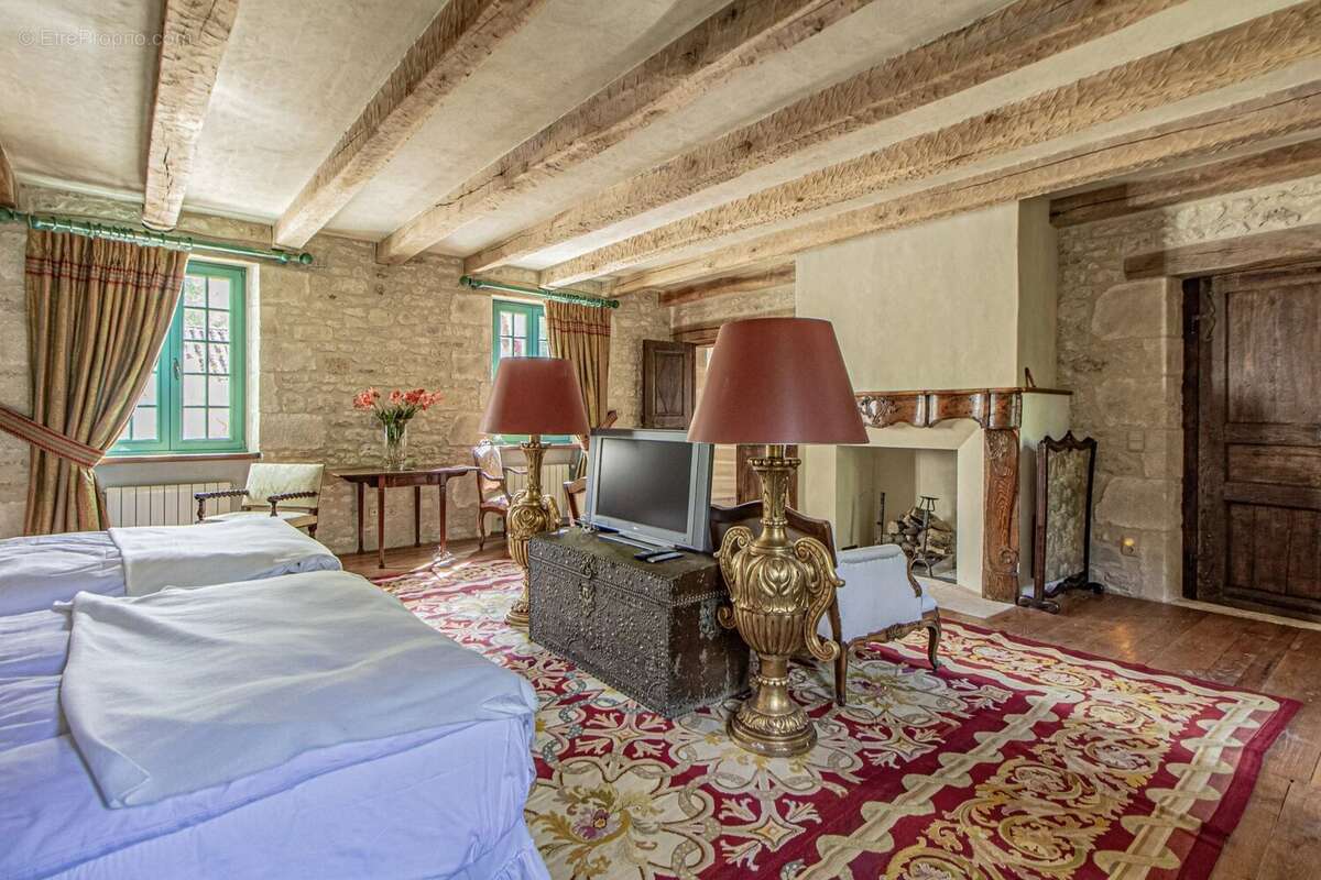 Maison à MONFLANQUIN