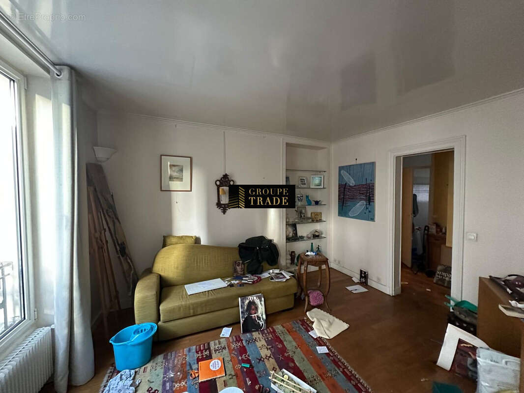 Appartement à PARIS-14E