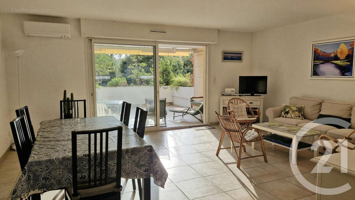 Appartement à LE LAVANDOU