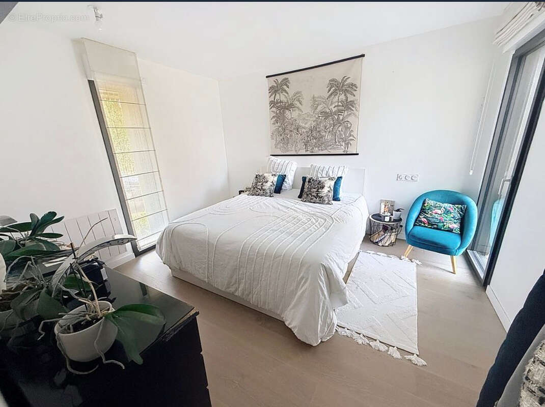 Maison à LE RELECQ-KERHUON