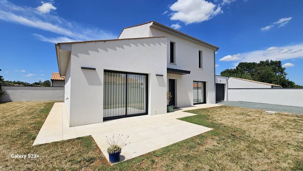 Maison à NIORT
