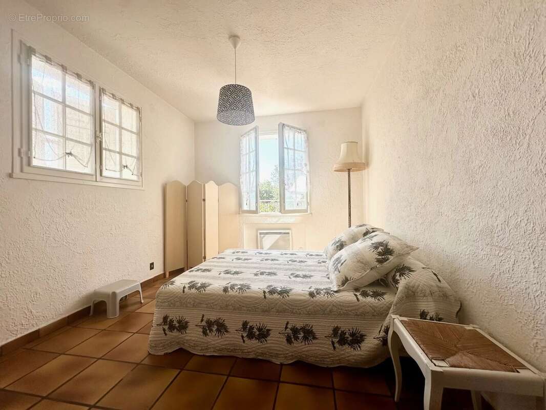 Maison à CONTES