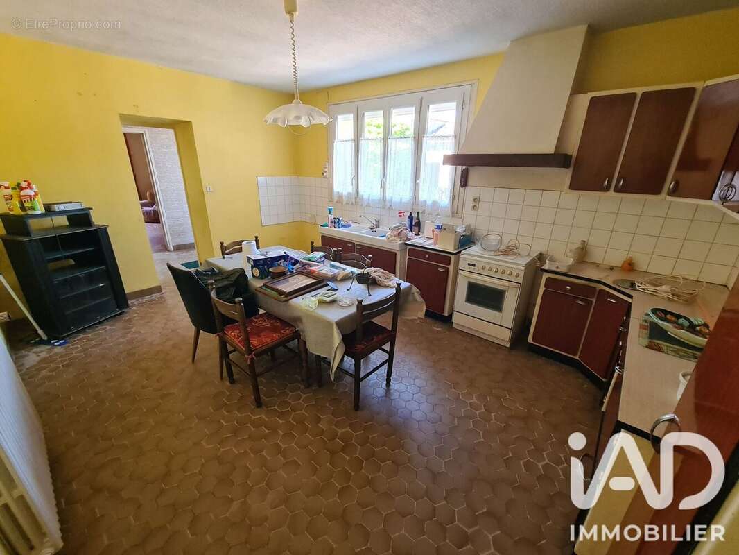 Maison 180 m² à Coivert  - photo 9