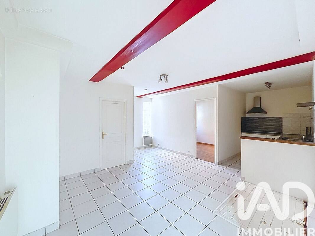 Photo 1 - Appartement à MONTEREAU-FAULT-YONNE