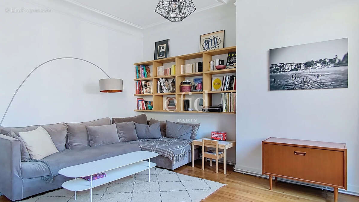 Appartement à LEVALLOIS-PERRET