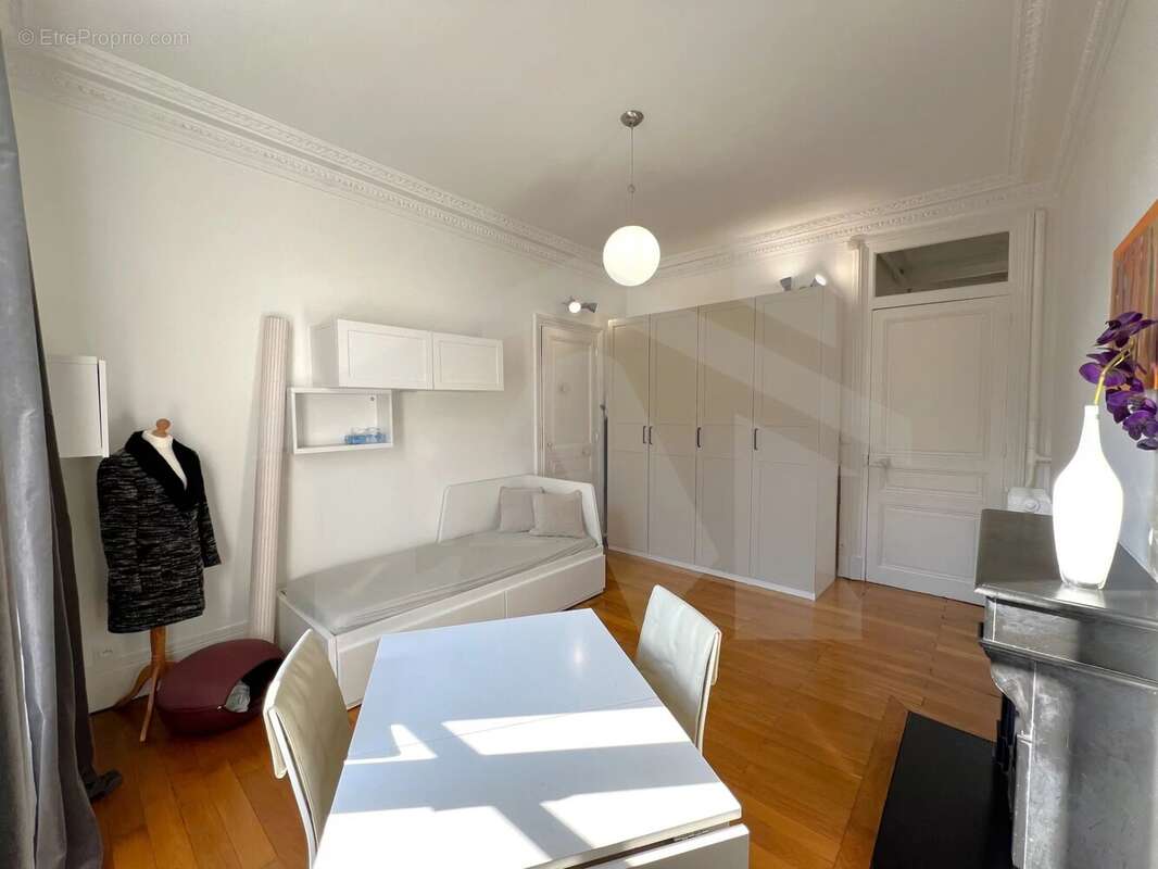 Appartement de caractère   113,76 m2   dernier étage   greno - photo 7