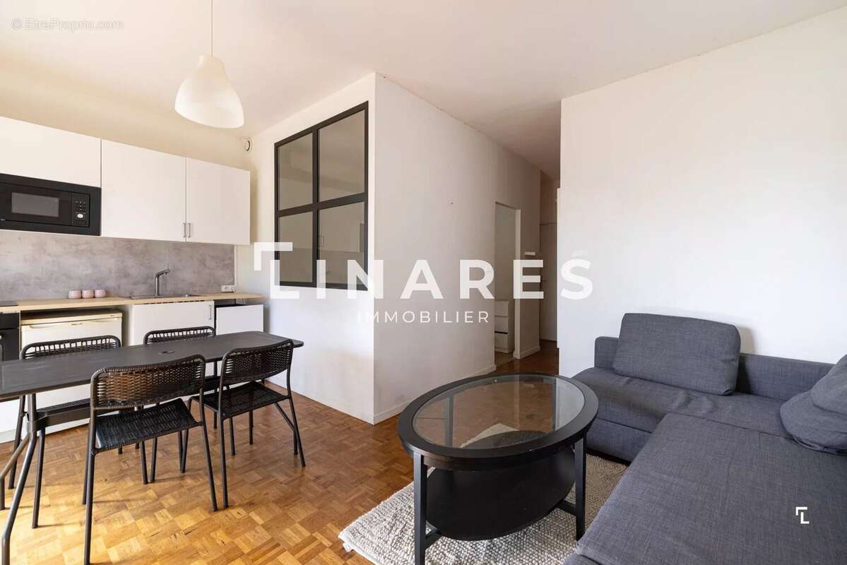 Appartement à MARSEILLE-8E