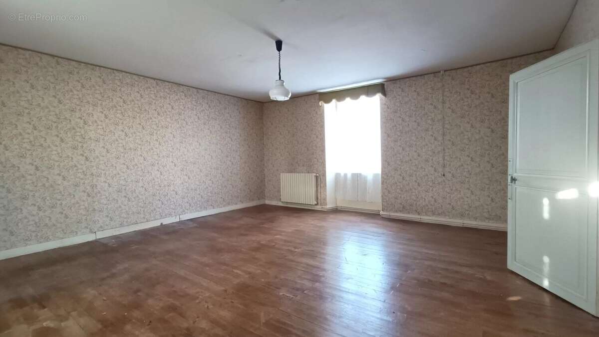 Maison ancienne neuville de poitou - photo 10