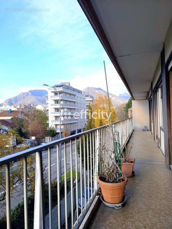 Appartement à GRENOBLE