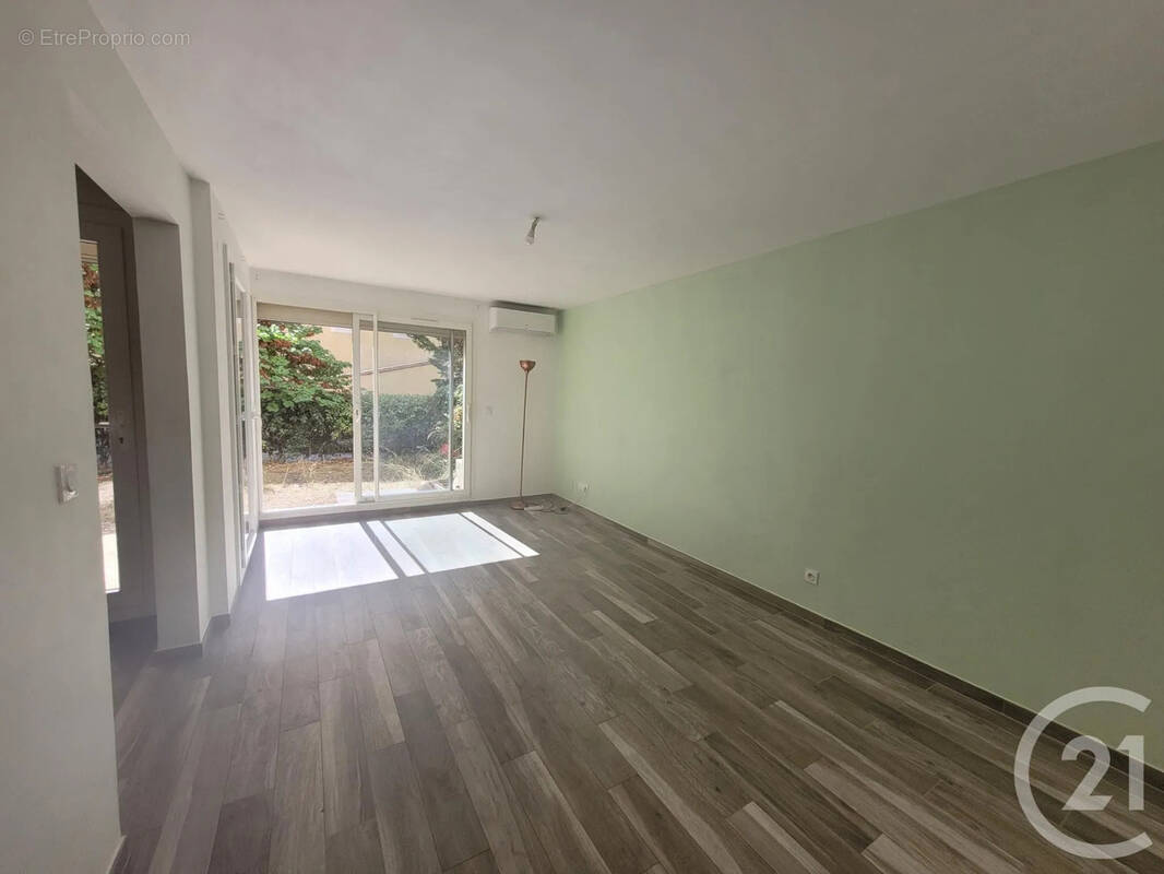 Appartement 59 m² à Toulon  - photo 2
