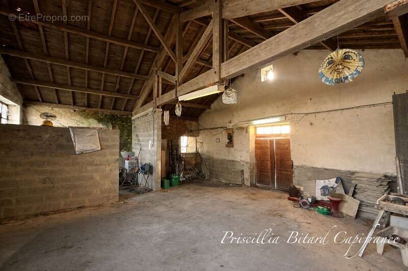 Maison à BORDS