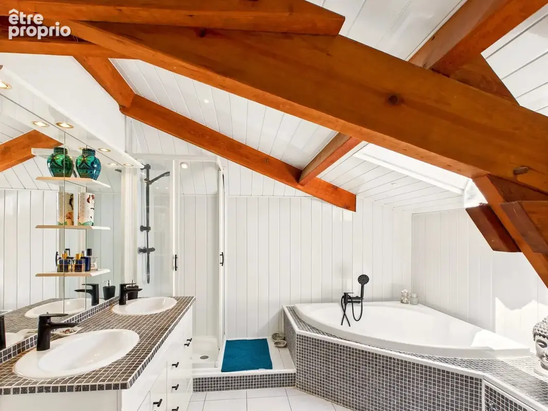 Proche d'Eymet - Belle maison en pierre avec pigeonnier, grange et piscine - photo 8