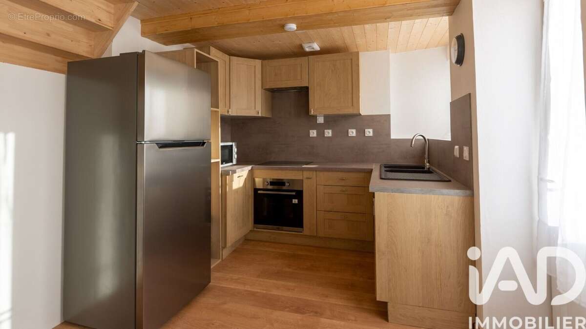 Photo 2 - Maison à VENANSAULT