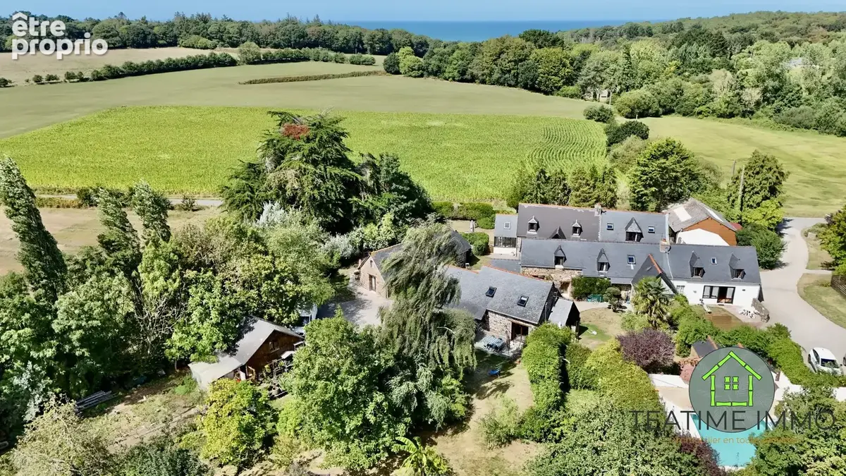 Maison à PLESTIN-LES-GREVES