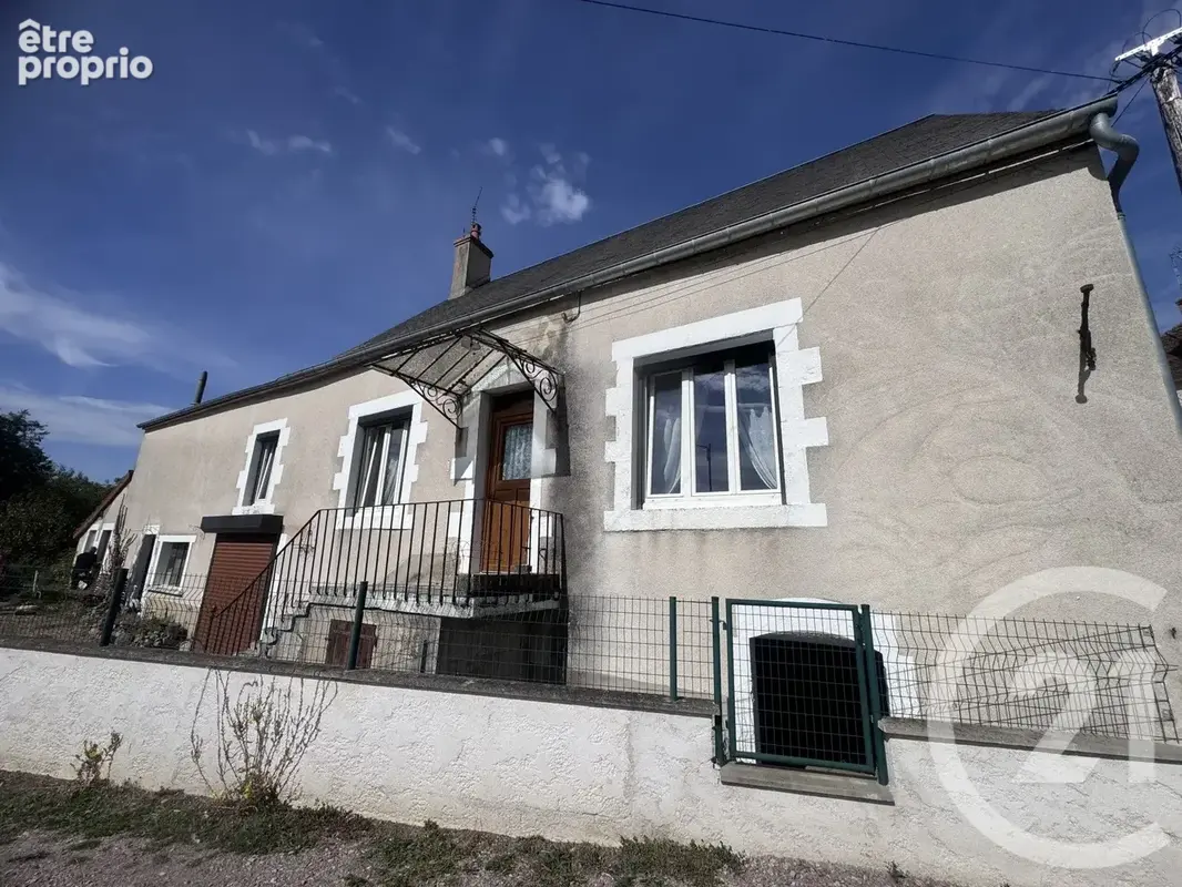 Photo Maison à Monceaux-Le-Comte au prix de 89 000€