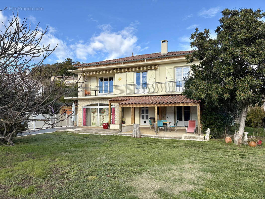 Maison à SAINT-AMBROIX