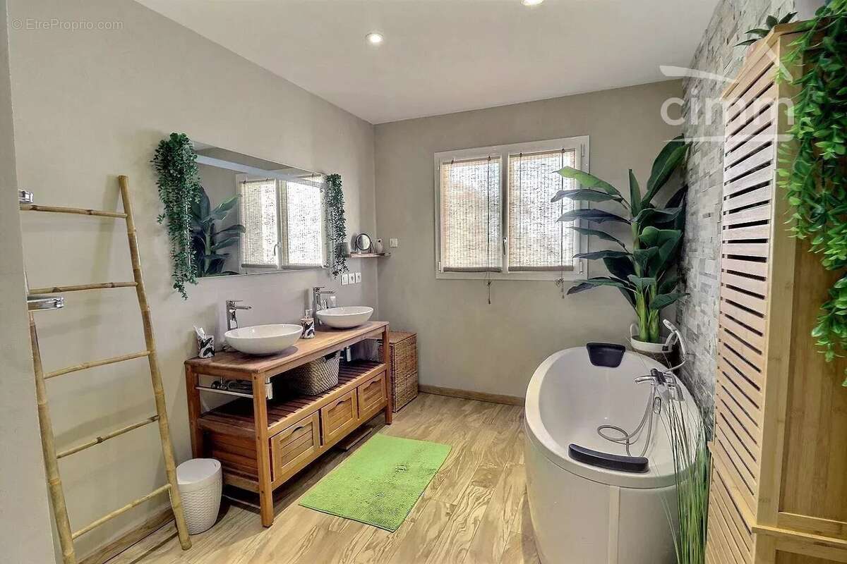 Maison à BEHREN-LES-FORBACH