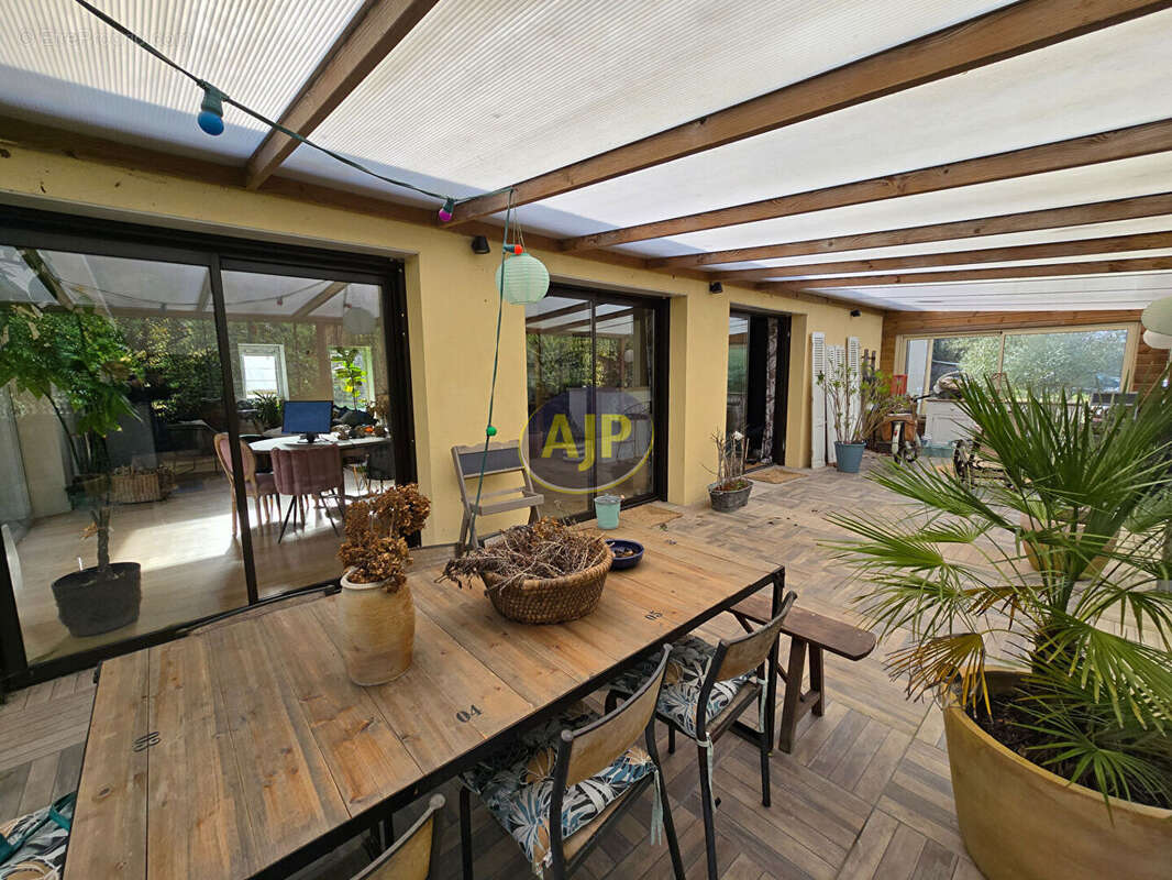 Maison à DERVAL