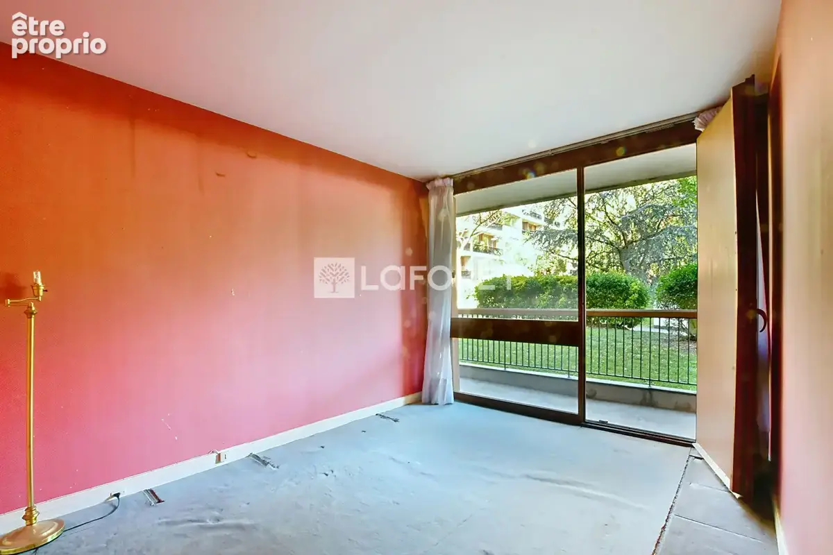 Appartement à rénover - La Celle Saint Cloud 4 pièce(s) 92m2 - photo 6