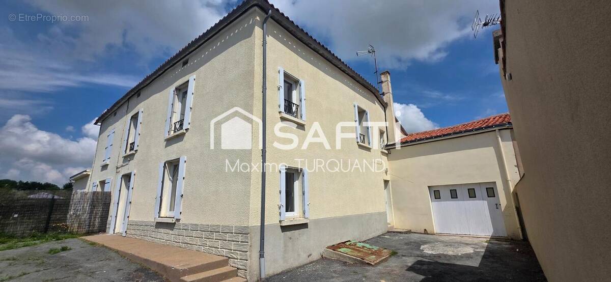 Photo 1 - Maison à SAINT-PIERRE-DU-CHEMIN