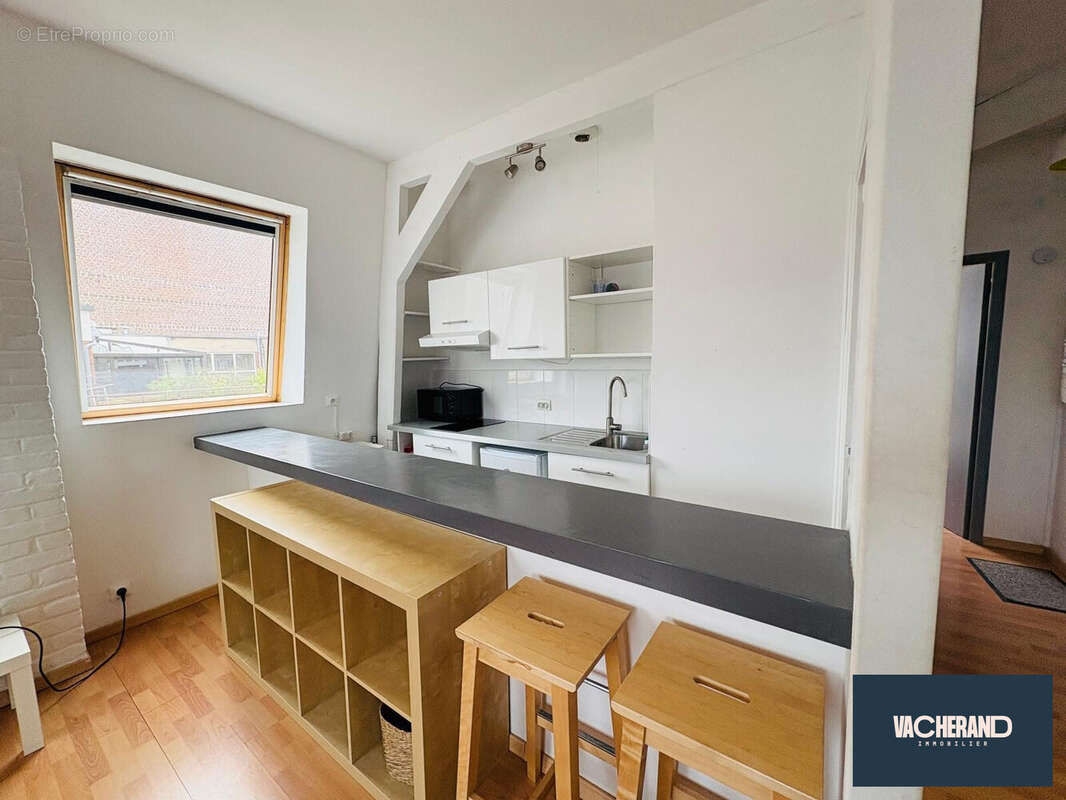 Appartement 42 m² à Lille  - photo 2